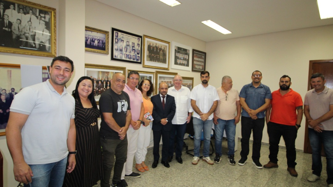 noticia-com-arquivo-word